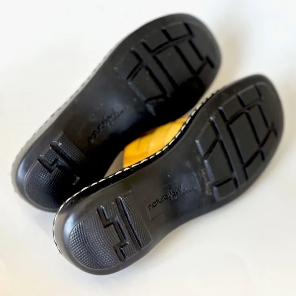 Natural Soul by Naturalizer Yellow Leather Sandals Size 7M - Picture 7 of 7